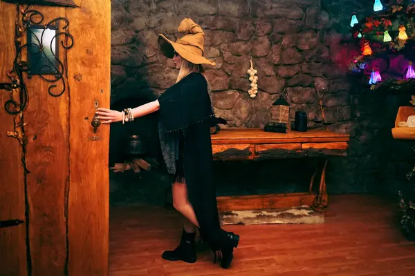 Game Castle - escape room  Magic School